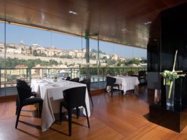 Roof Garden Restaurant - A huge view to the Upper Town from the 8th floor of the hotel Excelsior San Marco